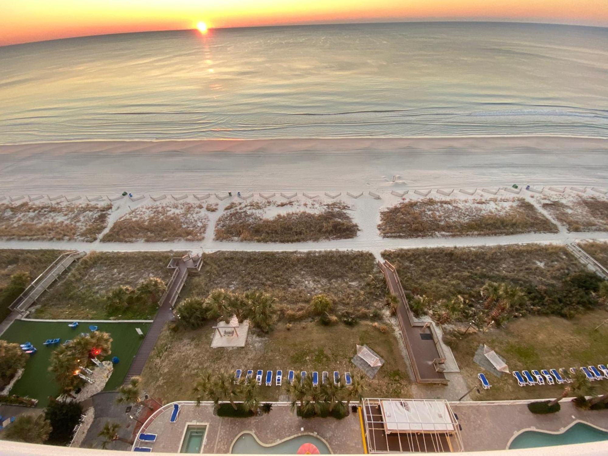 Camelot By The Sea Ocean Front Condo Myrtle Beach Extérieur photo